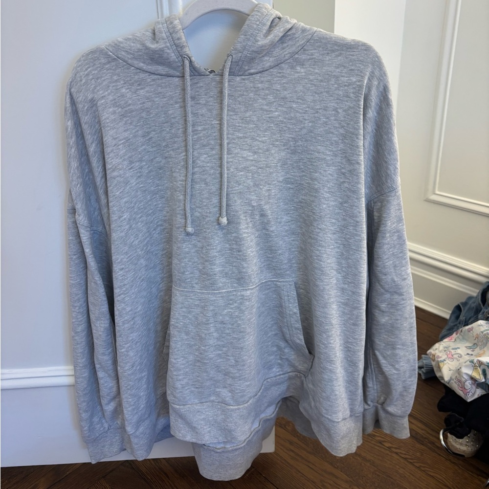 H&M Light Gray Pullover Hoodie
